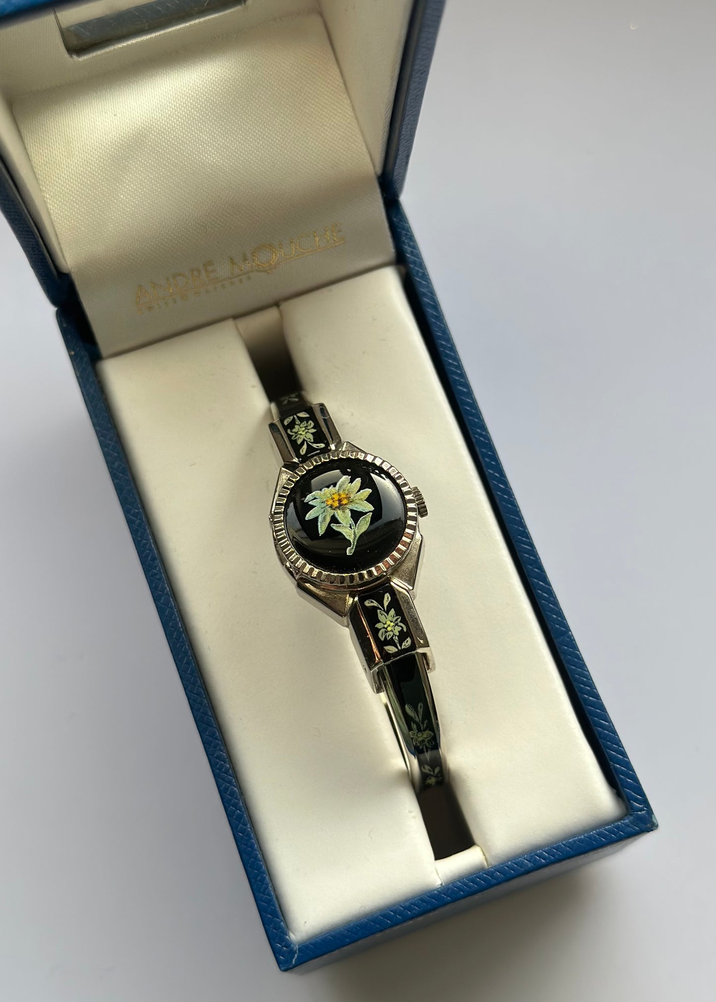 Enamel Flower Peakaboo Watch