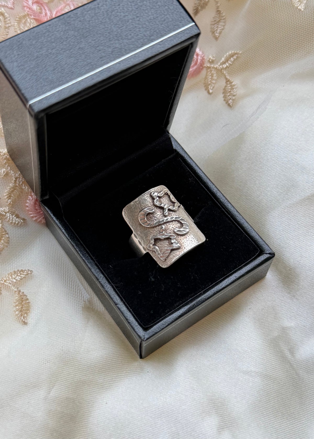 Swirl Star Sterling Silver Ring